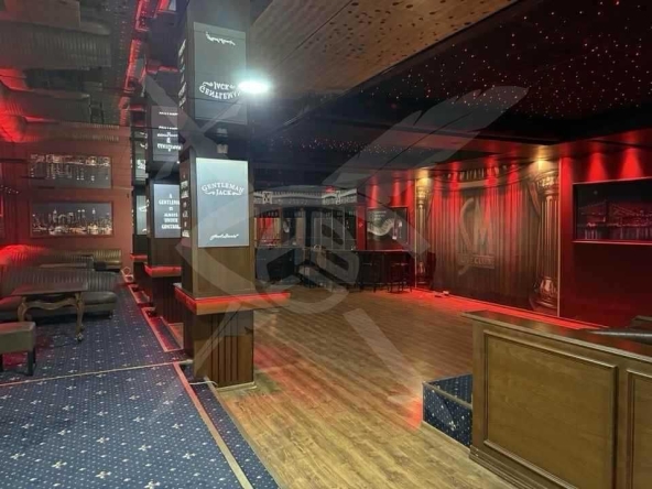 Заведение в Варна, Център - 341 кв.м за 1701 €/кв.м - Снимка #1