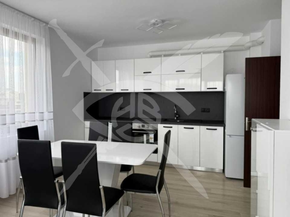 Дава се под наем Тристаен апартамент в Варна, Победа - 70 кв.м за 680 € - Снимка #1