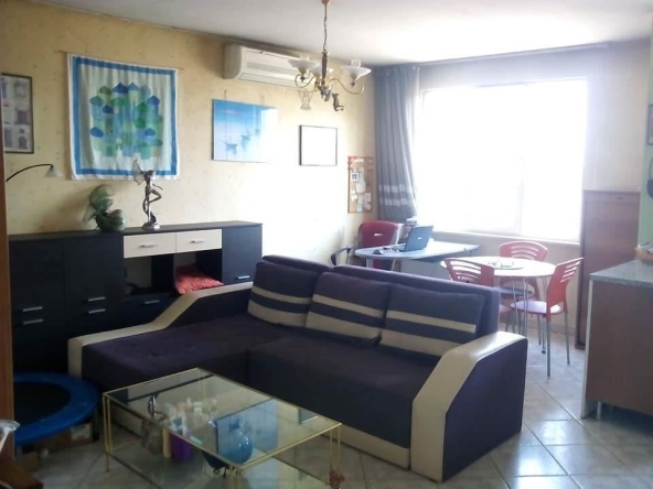 Двустаен апартамент в София, Оборище - 75 кв.м за 4267 €/кв.м - Снимка #1