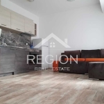 Дава се под наем Двустаен апартамент в Варна, Победа - 54 кв.м за 382.5 € - Снимка #1