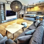 Дава се под наем Тристаен апартамент в Пловдив, Център - 126 кв.м за 997.05 € - Снимка #1