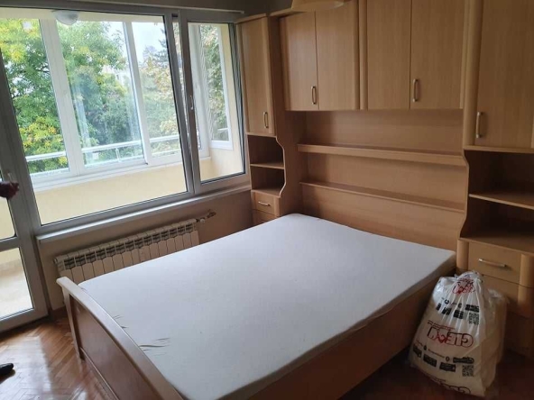 Дава се под наем Двустаен апартамент в София, Изток - 75 кв.м за 398.82 € - Снимка #1