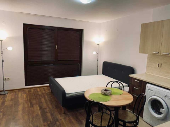 Дава се под наем Едностаен апартамент в София, Витоша - 38 кв.м за 298.86 € - Снимка #1