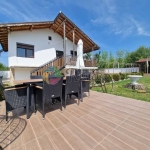 Къща в с. Ловчанци, Област Добрич - 180 кв.м за 652 €/кв.м - Снимка #1