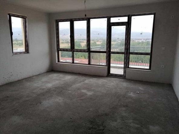Четиристаен апартамент в Пловдив, Остромила - 144 кв.м за 588 €/кв.м - Снимка #1