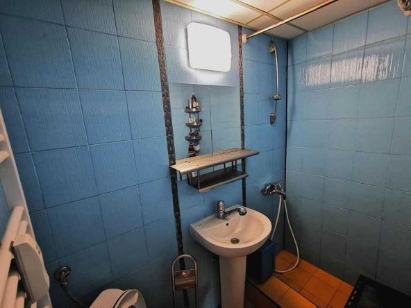 Дава се под наем Двустаен апартамент в София, Люлин 9 - 45 кв.м за 323.85 € - Снимка #1