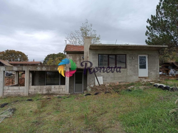 Къща в Варна, Аспарухово - 80 кв.м за 631 €/кв.м - Снимка #1