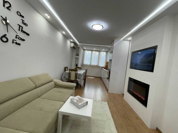 Дава се под наем Тристаен апартамент в София, Сухата река - 80 кв.м за 473.79 € - Снимка #1