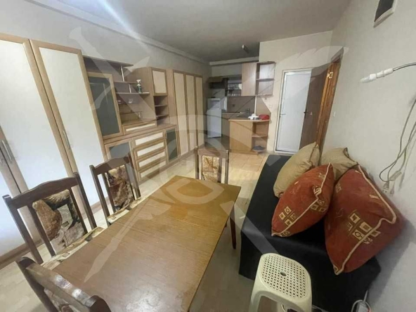 Дава се под наем Едностаен апартамент в Варна, Виница - 35 кв.м за 248.88 € - Снимка #1