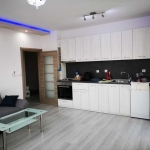 Дава се под наем Тристаен апартамент в Пловдив, Христо Смирненски - 97 кв.м за 448.8 € - Снимка #1