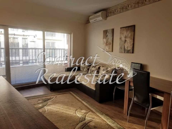 Дава се под наем Двустаен апартамент в Варна, Център - 70 кв.м за 510 € - Снимка #1