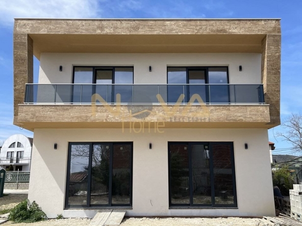 Къща в Варна, м-т Евксиноград - 350 кв.м за 816 €/кв.м - Снимка #1