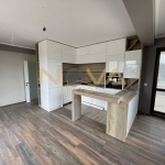 Тристаен апартамент в Варна, Галата - 84 кв.м за 1002 €/кв.м - Снимка #1