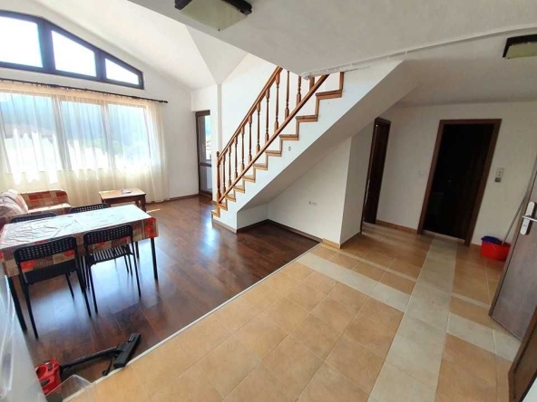 Четиристаен апартамент в Банско - 105 кв.м за 680 €/кв.м - Снимка #1