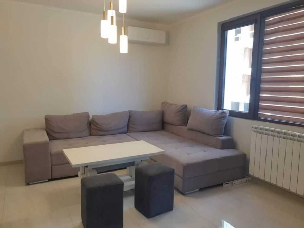 Дава се под наем Двустаен апартамент в София, Студентски град - 65 кв.м за 450 € - Снимка #1