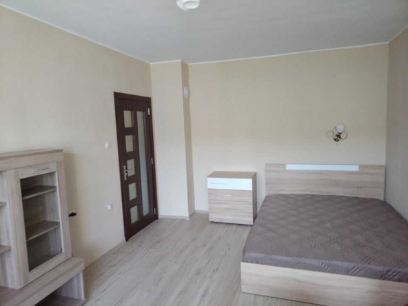 Дава се под наем Едностаен апартамент в София, Дружба 1 - 42 кв.м за 300 € - Снимка #1