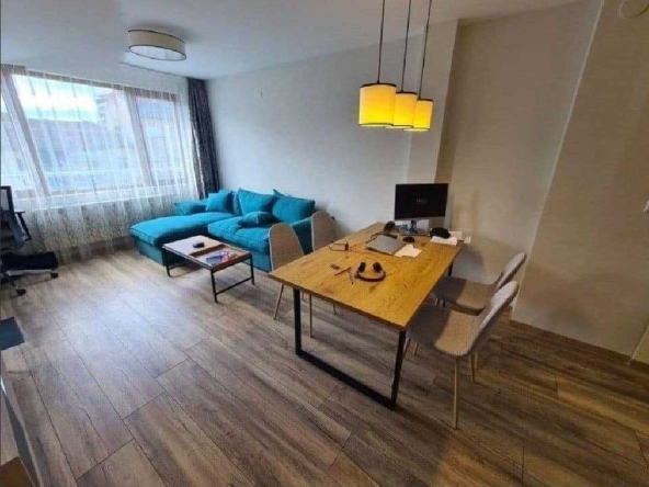 Дава се под наем Двустаен апартамент в София, Витоша - 77 кв.м за 433.5 € - Снимка #1