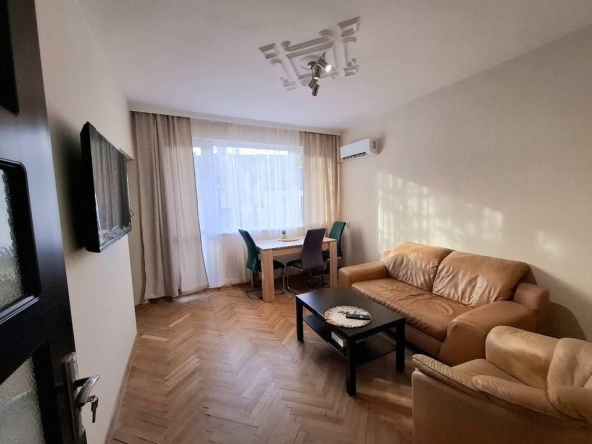 Дава се под наем Двустаен апартамент в Варна, ЖП Гара - 60 кв.м за 500 € - Снимка #1