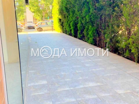 Магазин в к.к. Слънчев бряг - 46 кв.м за 977 €/кв.м - Снимка #1