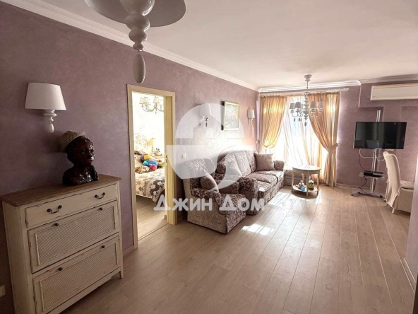 Тристаен апартамент в к.к. Слънчев бряг - 127 кв.м за 1772 €/кв.м - Снимка #1