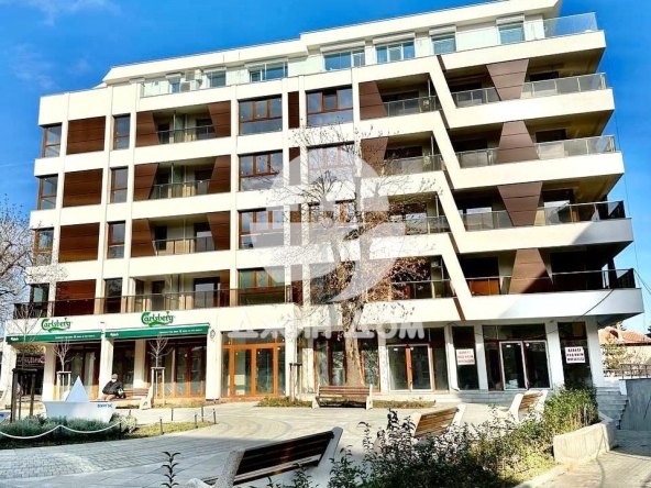 Тристаен апартамент в Бургас, Сарафово - 118 кв.м за 1424 €/кв.м - Снимка #1