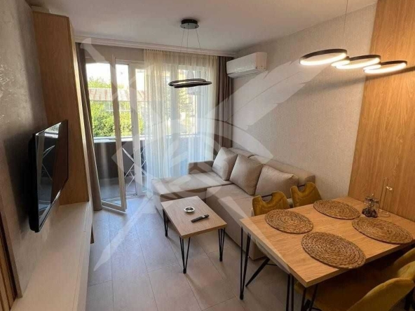 Двустаен апартамент в к.к. Слънчев бряг - 52 кв.м за 1866 €/кв.м - Снимка #1