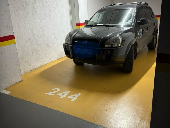 Дава се под наем Гараж / Паркомясто в Пловдив, Младежки Хълм - 25 кв.м за 51 € - Снимка #1