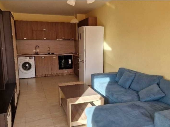 Дава се под наем Двустаен апартамент в София, Зона Б-18 - 68 кв.м за 598.23 € - Снимка #1