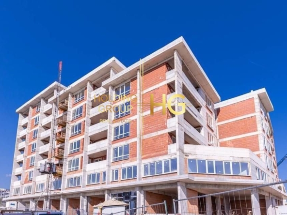 Тристаен апартамент в Варна, Владислав Варненчик - 97 кв.м за 1186 €/кв.м - Снимка #1