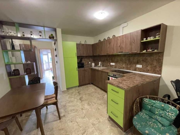 Дава се под наем Двустаен апартамент в Бургас, Сарафово - 70 кв.м за 350 € - Снимка #1