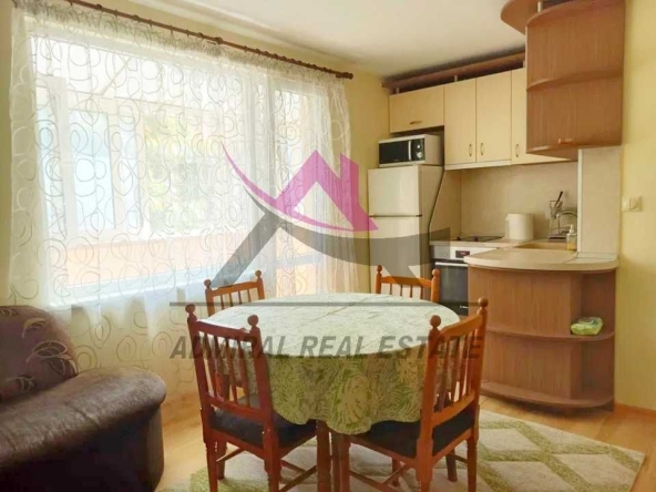 Дава се под наем Тристаен апартамент в Варна, Червен площад - 62 кв.м за 550 € - Снимка #1