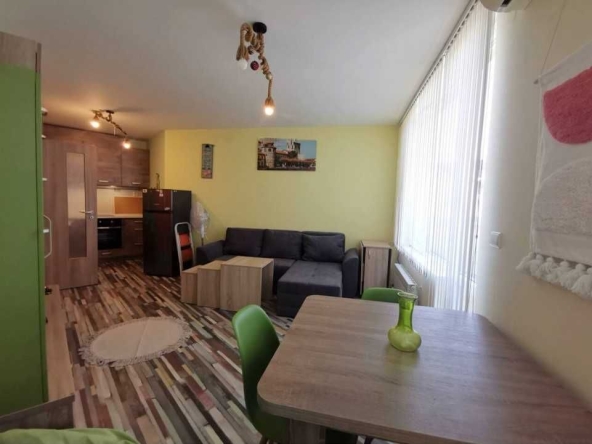 Дава се под наем Двустаен апартамент в София, Дървеница - 50 кв.м за 561 € - Снимка #1