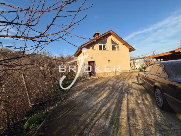 Къща в с. Резбарци, Област Кърджали - 180 кв.м за 794 €/кв.м - Снимка #1