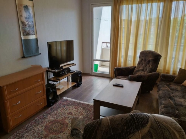Дава се под наем Двустаен апартамент в София, Център - 70 кв.м за 550 € - Снимка #1