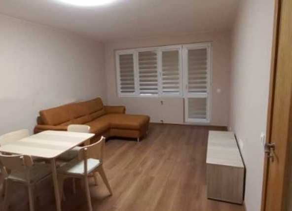 Дава се под наем Двустаен апартамент в София, Дружба 1 - 57 кв.м за 509.49 € - Снимка #1