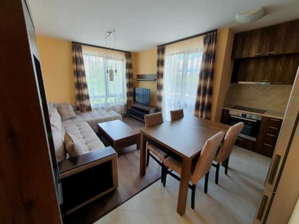 Дава се под наем Тристаен апартамент в София, Надежда 1 - 81 кв.м за 458.49 € - Снимка #1