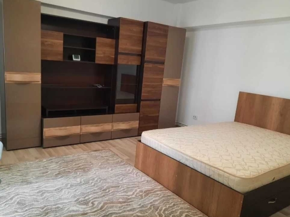 Дава се под наем Двустаен апартамент в Бургас, Ветрен - 60 кв.м за 306 € - Снимка #1