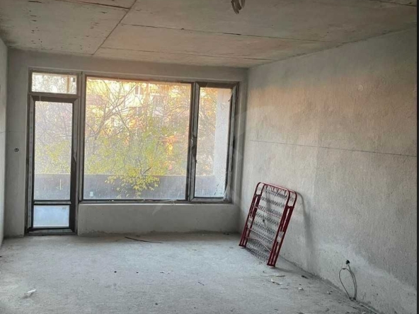 Двустаен апартамент в к.к. Слънчев бряг - 64 кв.м за 1157 €/кв.м - Снимка #1