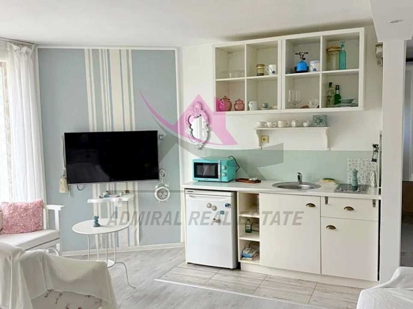 Дава се под наем Двустаен апартамент в Варна, м-т Траката - 60 кв.м за 511 € - Снимка #1