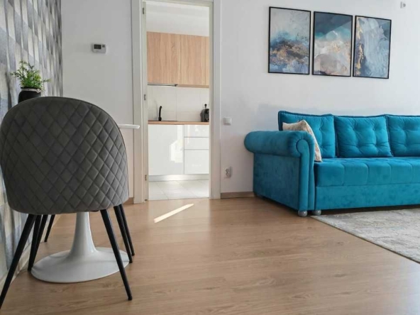 Дава се под наем Двустаен апартамент в Пловдив, Коматевски възел - 60 кв.м за 280.5 € - Снимка #1