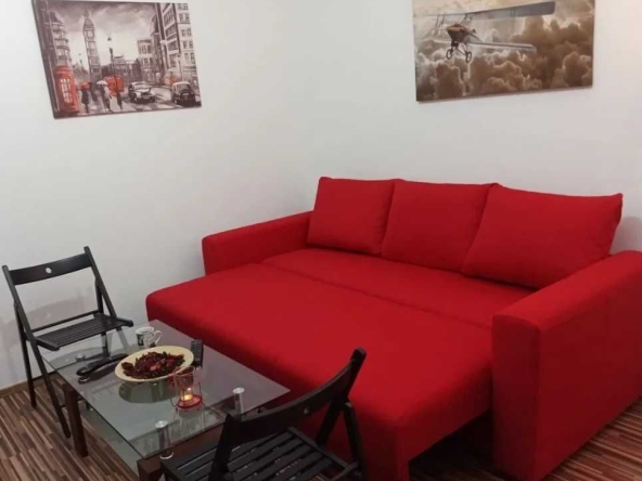 Дава се под наем Двустаен апартамент в Пловдив, Каменица 2 - 60 кв.м за 219.3 € - Снимка #1