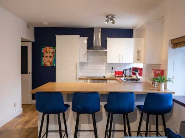 Дава се под наем Двустаен апартамент в Пловдив, Остромила - 63 кв.м за 285.6 € - Снимка #1