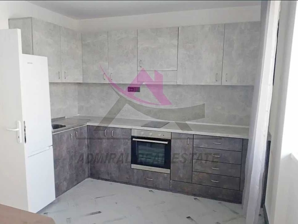 Дава се под наем Двустаен апартамент в Варна, Левски - 52 кв.м за 407.49 € - Снимка #1