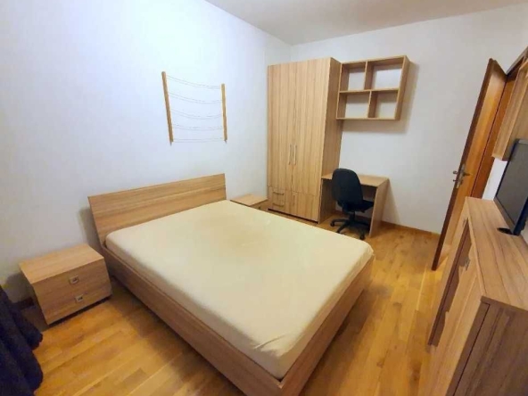 Дава се под наем Едностаен апартамент в Пловдив, Център - 26 кв.м за 107.1 € - Снимка #1