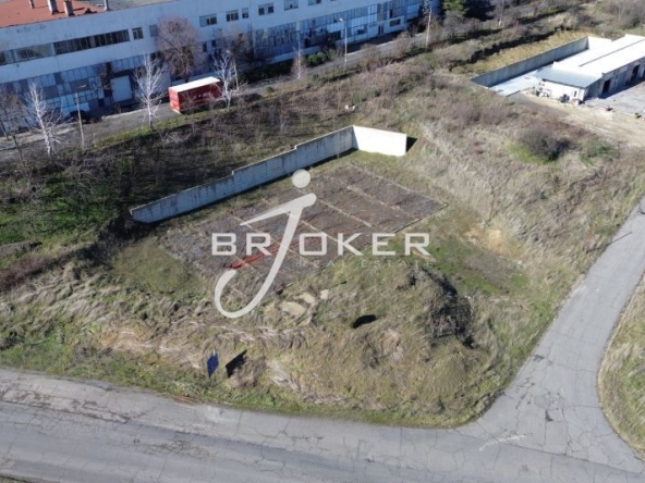 Парцел в Кърджали, Промишлена зона - Юг - 2326 кв.м за 62 €/кв.м - Снимка #1