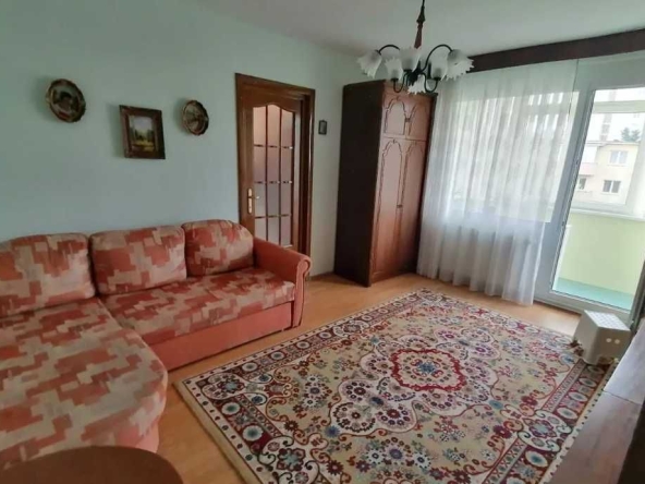 Дава се под наем Двустаен апартамент в Пловдив, Гагарин - 65 кв.м за 244.8 € - Снимка #1