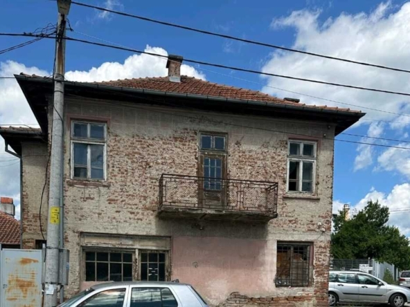 Къща в Кюстендил, Промишлена зона - Север - 204 кв.м за 625 €/кв.м - Снимка #1