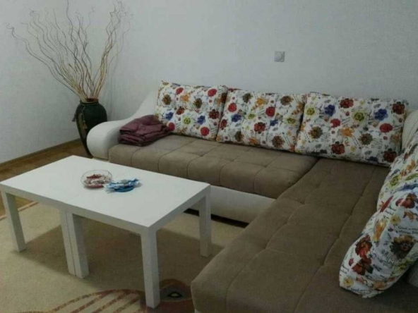 Дава се под наем Двустаен апартамент в Пловдив, Изгрев - 65 кв.м за 316.2 € - Снимка #1