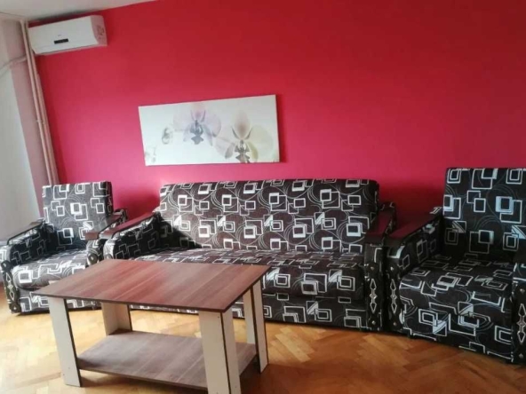 Дава се под наем Двустаен апартамент в Пловдив, Въстанически - 44 кв.м за 132.6 € - Снимка #1