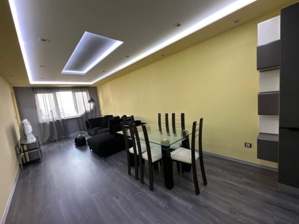 Дава се под наем Двустаен апартамент в София, Люлин 2 - 75 кв.м за 486 € - Снимка #1